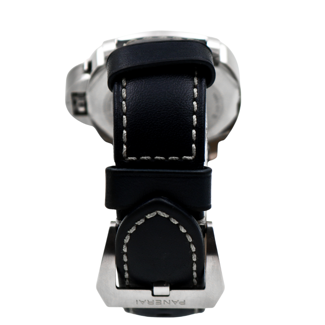 Black leather strap with contrast stitching and Panerai-signed buckle on Luminor Marina 44 mm