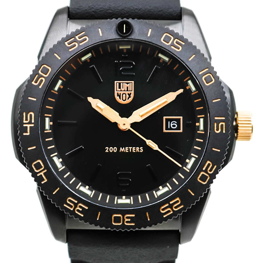 LUMINOX SERIES 0200 QZ デイト ブラック文字盤 LUMINOX SERIES 0200 LUMINOX SERIES 0200 QZ デイト ブラック文字盤 LUMINOX SERIES 0200