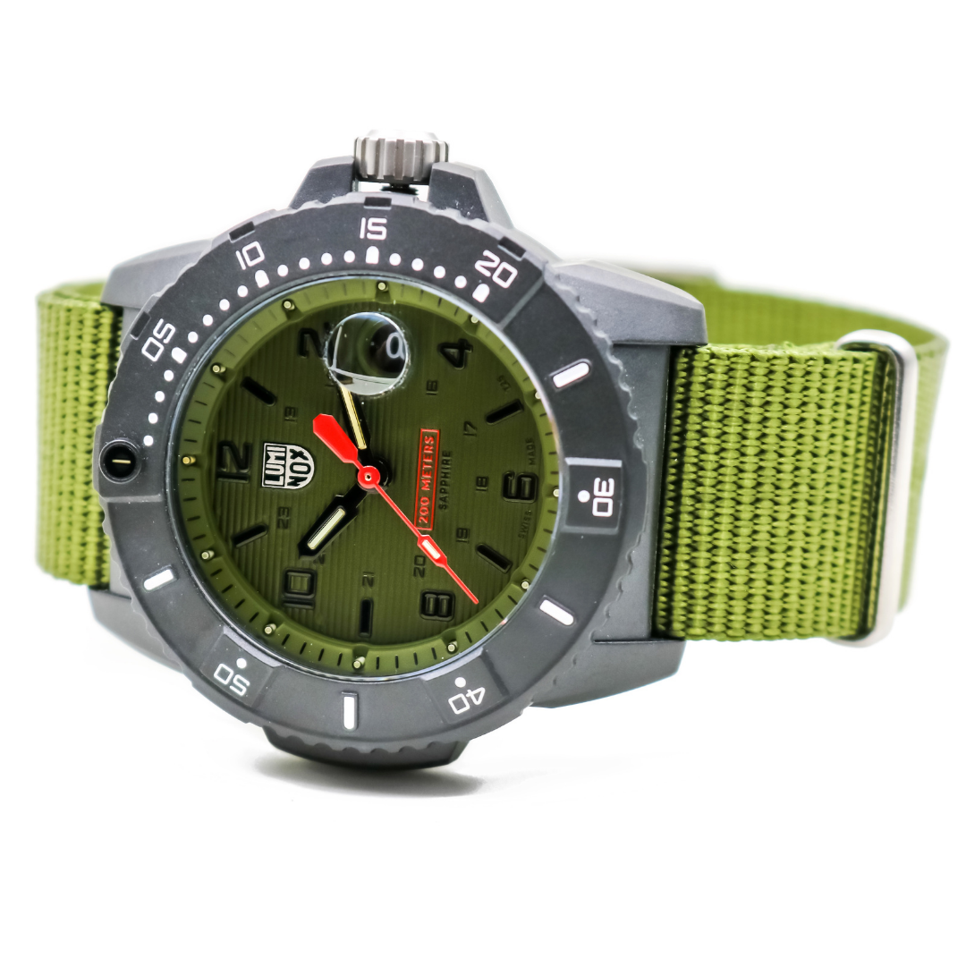 Luminox Navy SEAL Date Magnifier Green Watch