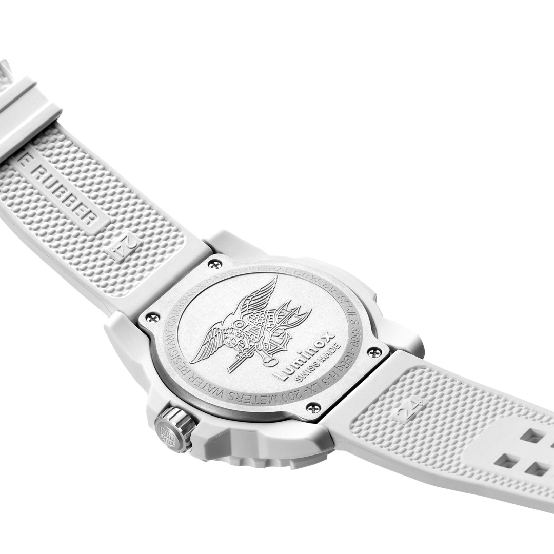 LuminoxLuminoxNavy SEAL-White sport watchNavy SEAL-White sport watch